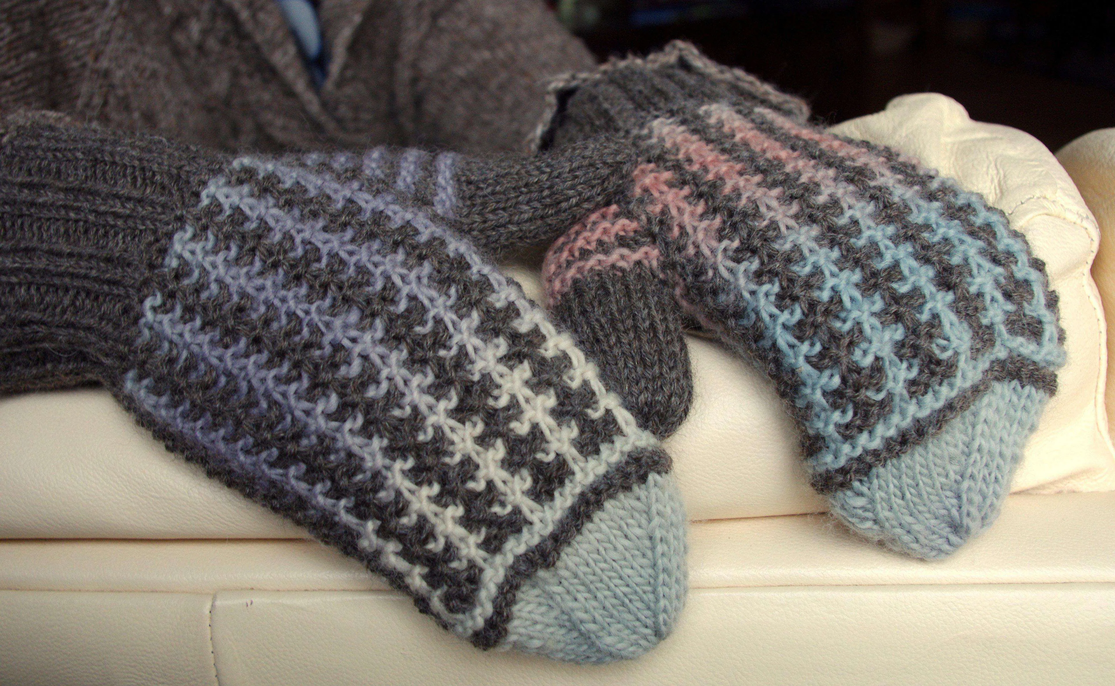 Shimmer Mittens by Meghan Jones *Pattern*