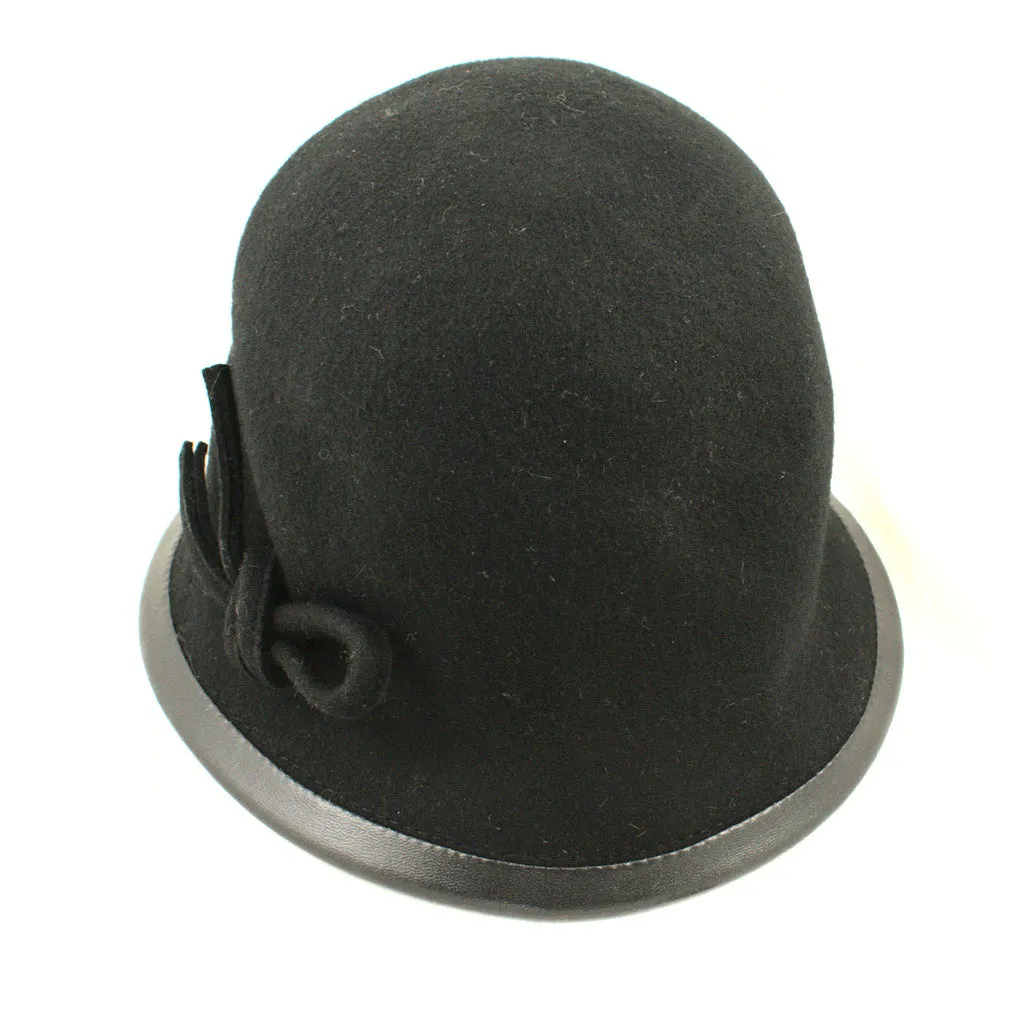 Vintage 1970s does 1920s Black Hat