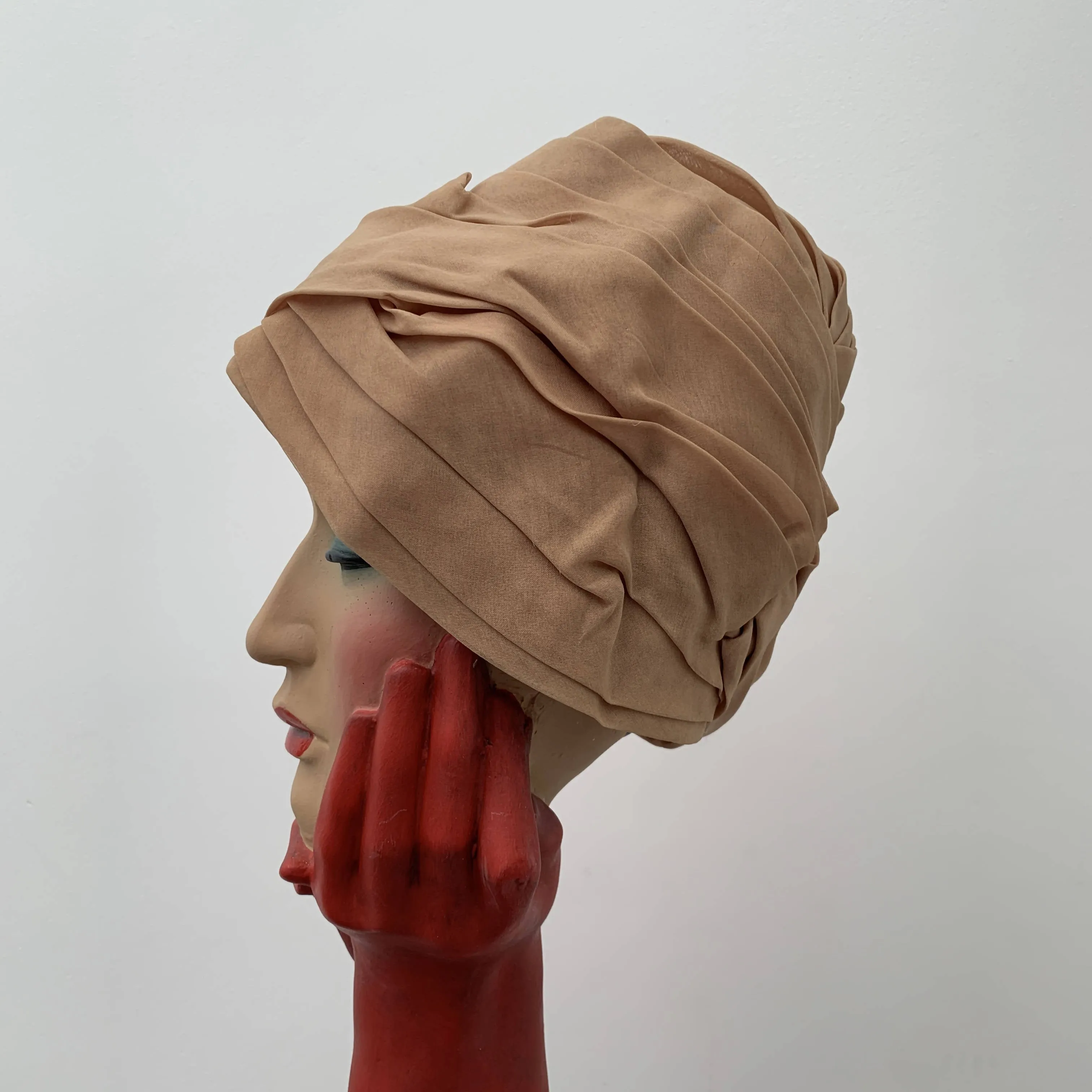 Vintage beige cloche layered hat